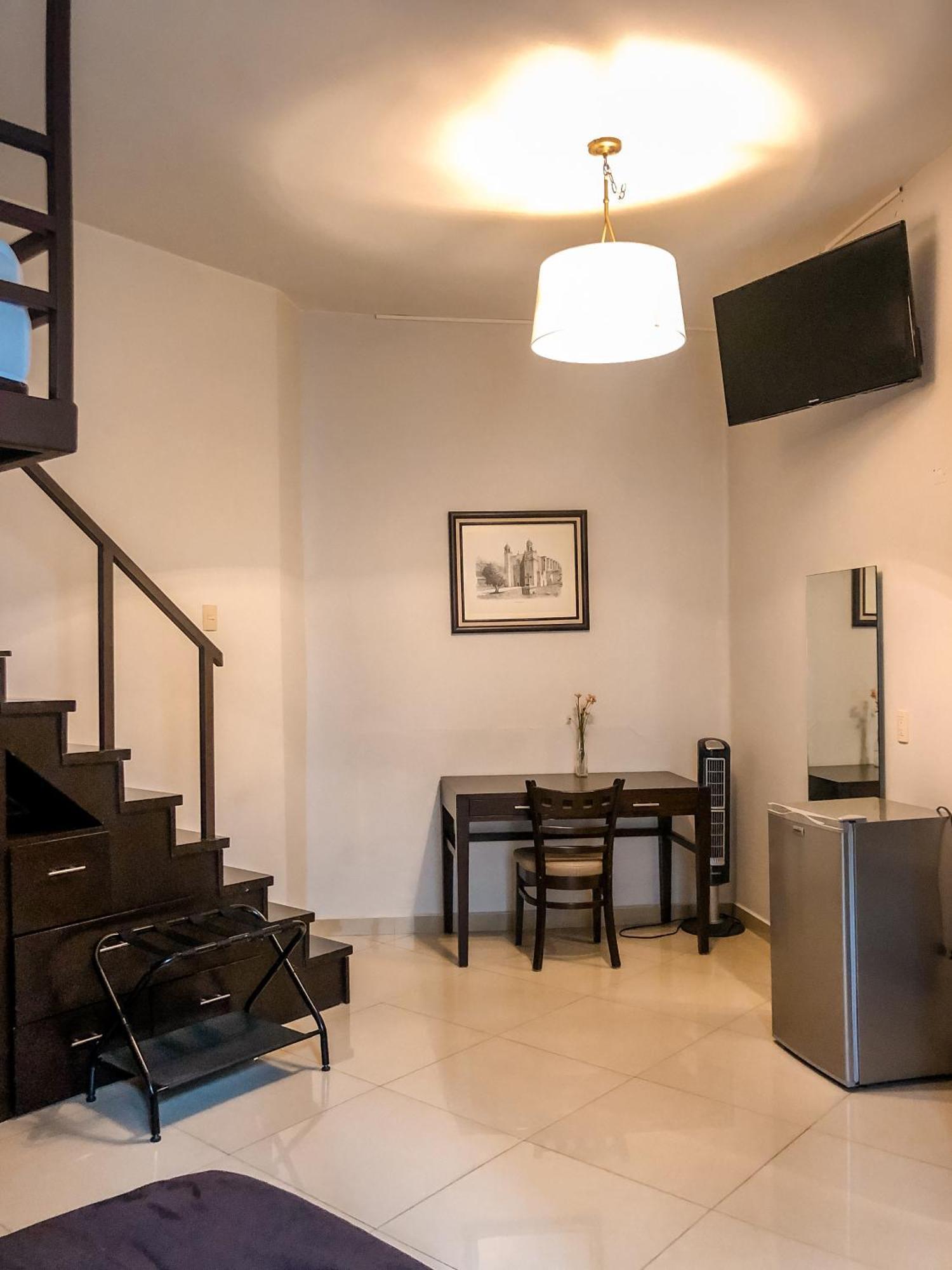 Suites Hamburgo Ciudad de México Exterior foto